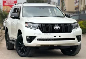 Toyota Land Cruiser Prado 2.8 2023 Pearl