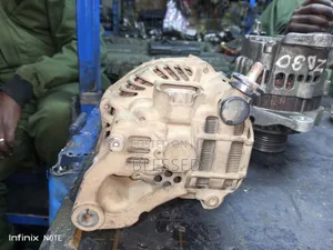 Nissan Navara Alternator