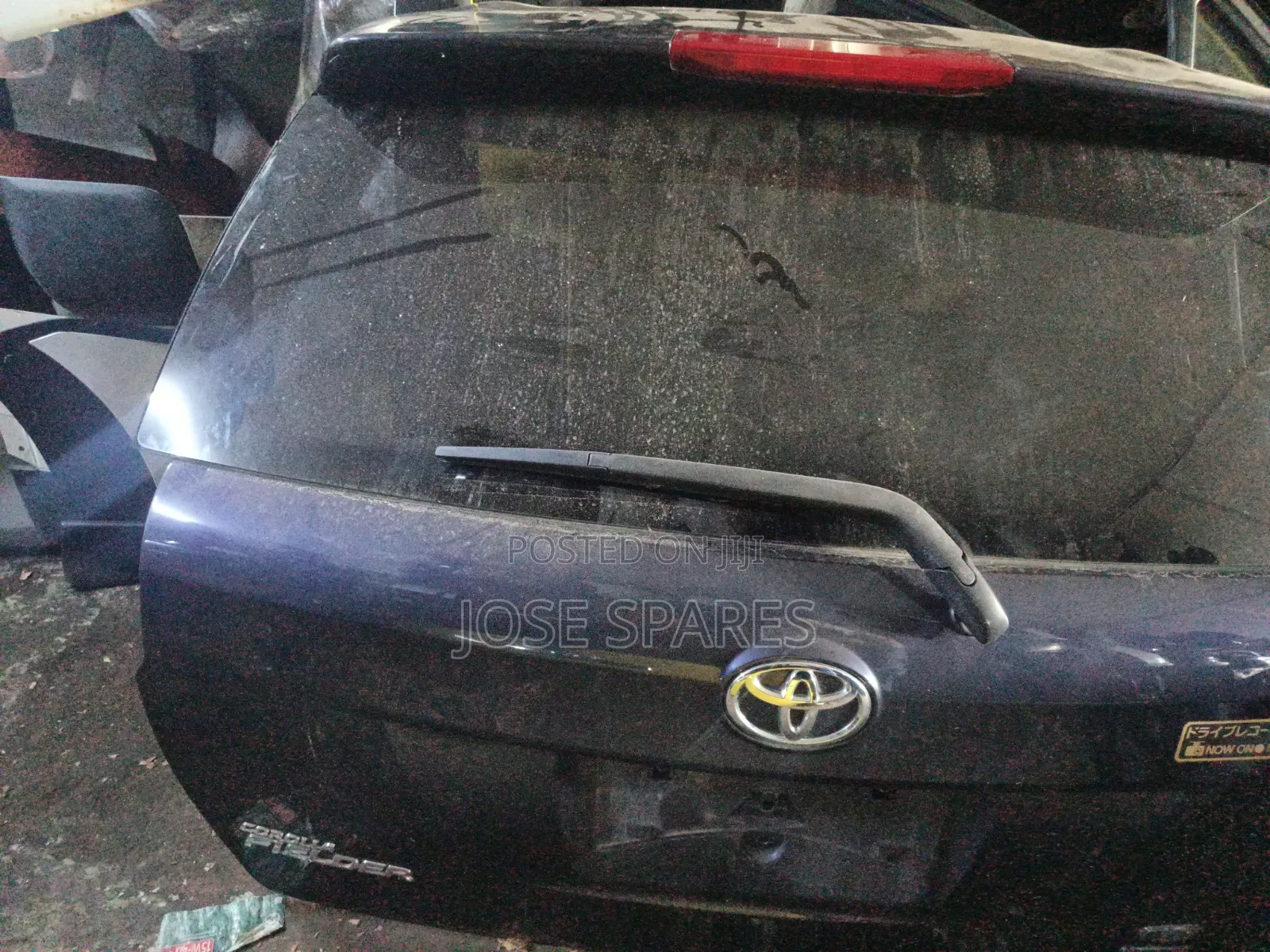 Toyota Fielder 161 Boot