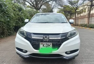 Honda Vezel 2015 White