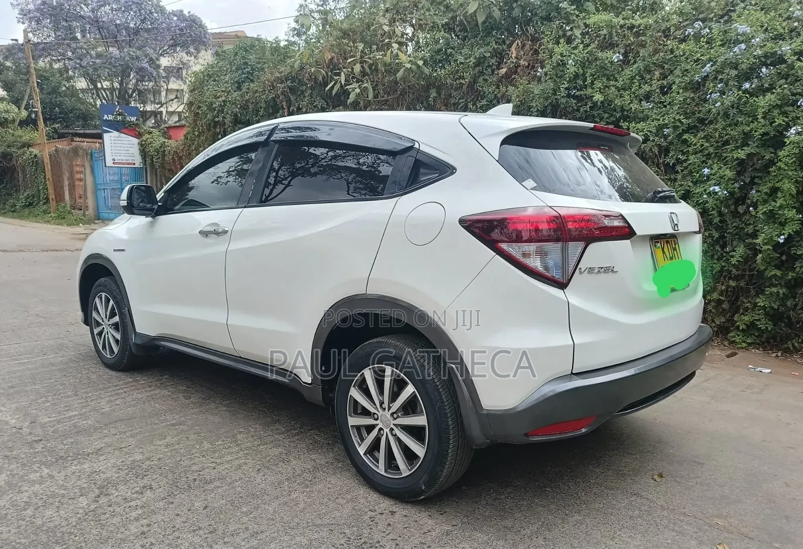 Honda Vezel 2015 White