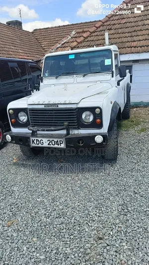 Land Rover Defender 110 2.5 TDi 2006 White
