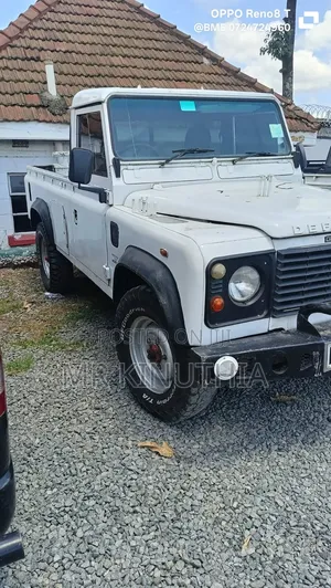 Land Rover Defender 110 2.5 TDi 2006 White