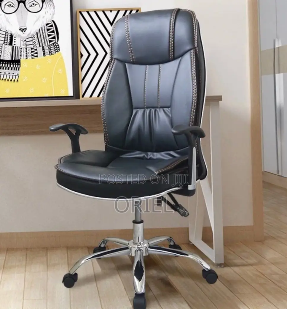 Office Chair : High Back Black Leather Chair