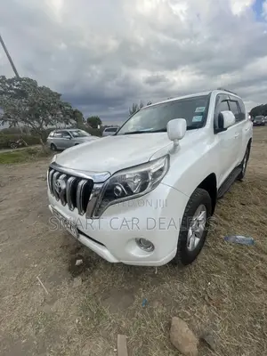 Toyota Land Cruiser Prado 2014 White