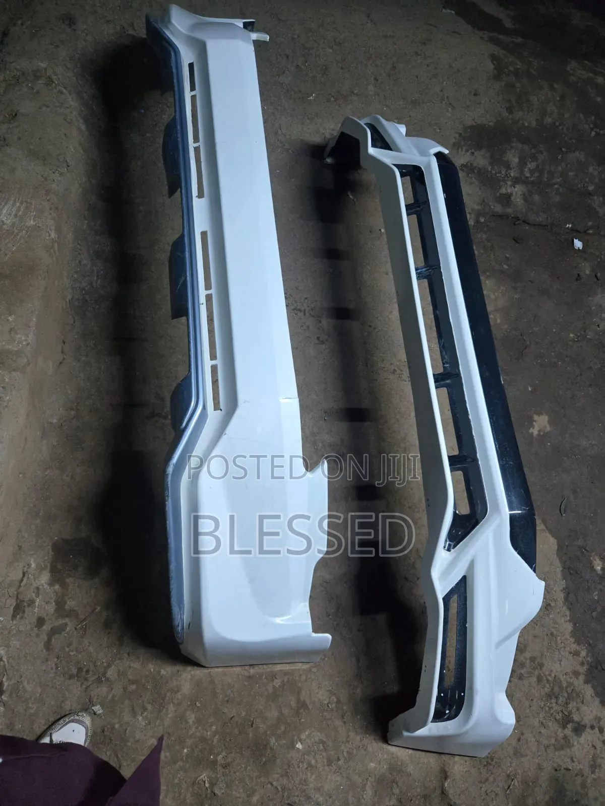 Prado 165 Front Skirting