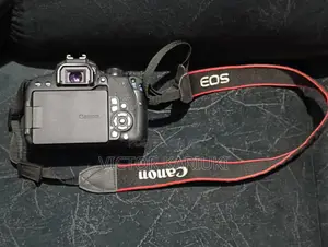 Canon 800D Camera
