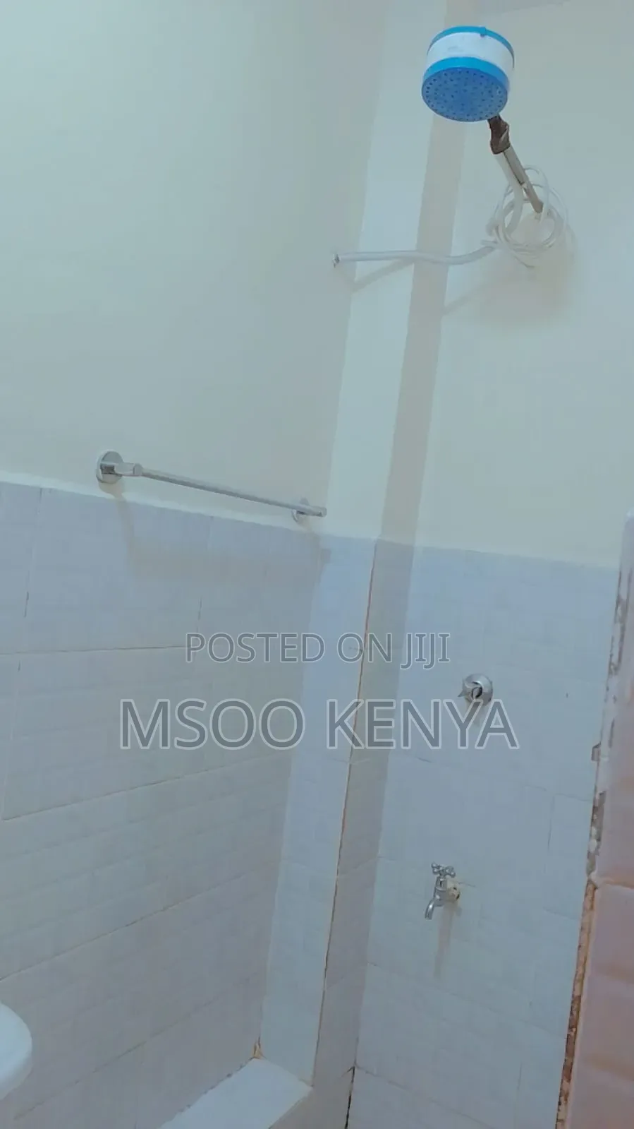 Furnished 1bdrm Apartment in Icon Apartment, Seasons Estate for rent