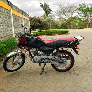 Bajaj Boxer 100 2017 Red