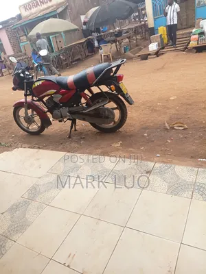 TVS HLX Plus ES 2020 Red