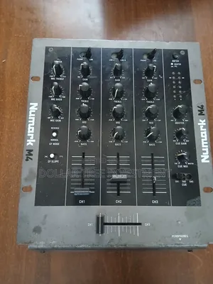 Numark M4 3- Channel Dj Mixer