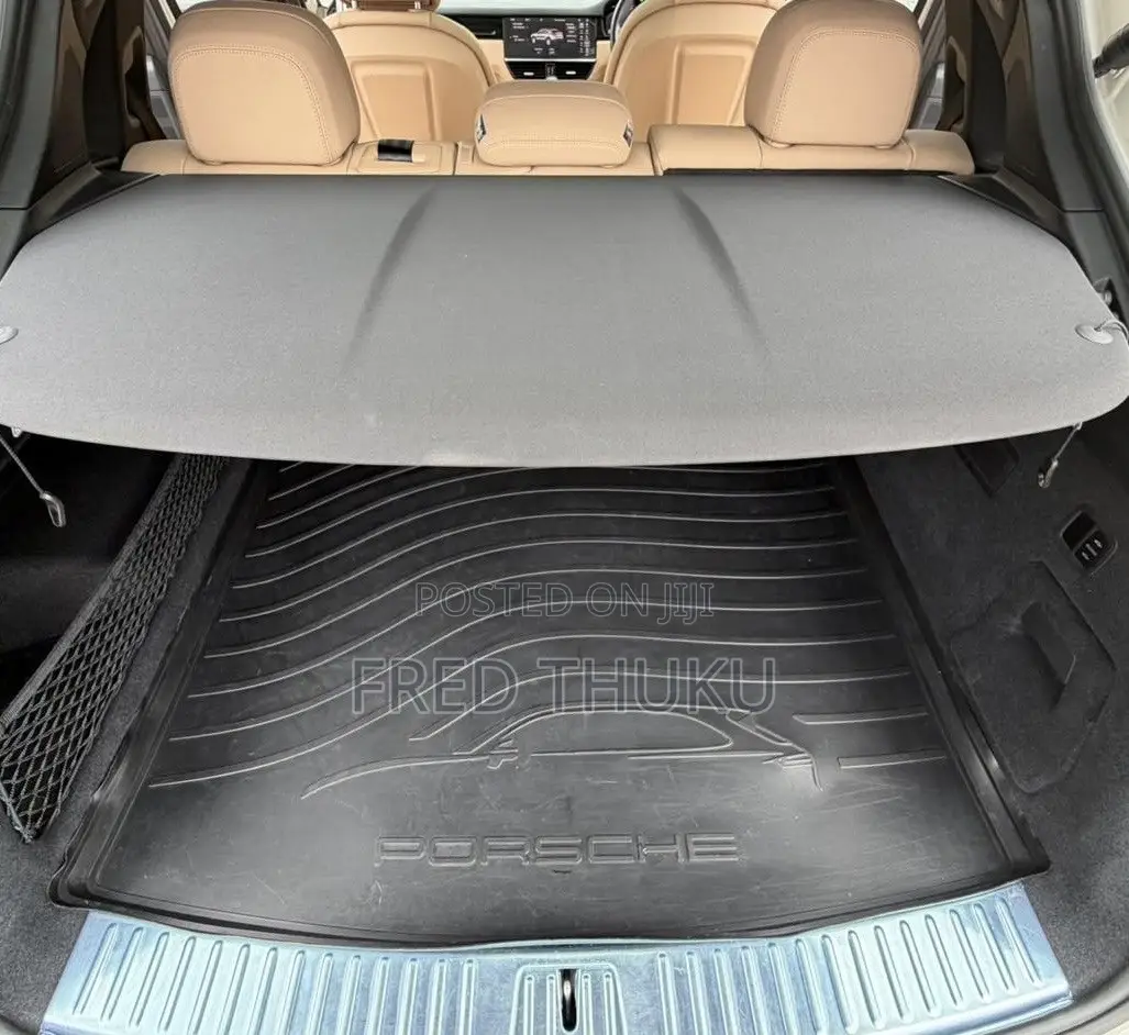 Porsche Cayenne Base AWD 2020 White