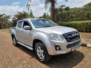Isuzu D-MAX 2015 Silver