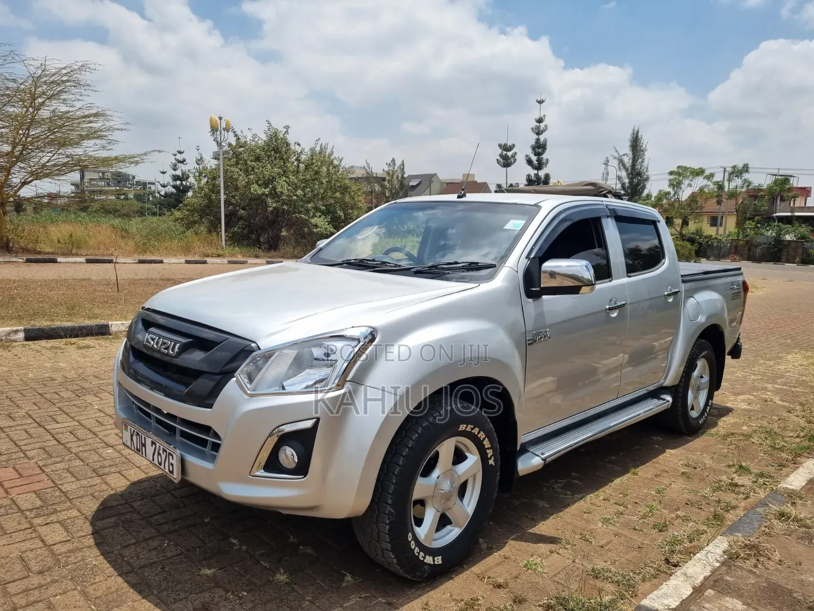 Isuzu D-MAX 2015 Silver