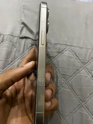 Apple iPhone 15 Pro 128 GB Gray