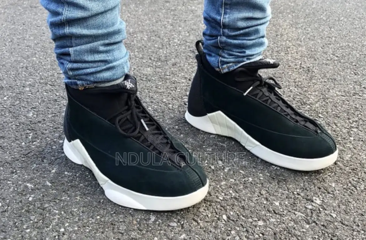 Air Jordan 15 Retro PSNY Sneakers