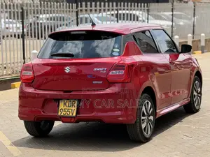 Suzuki Swift 2017 Red