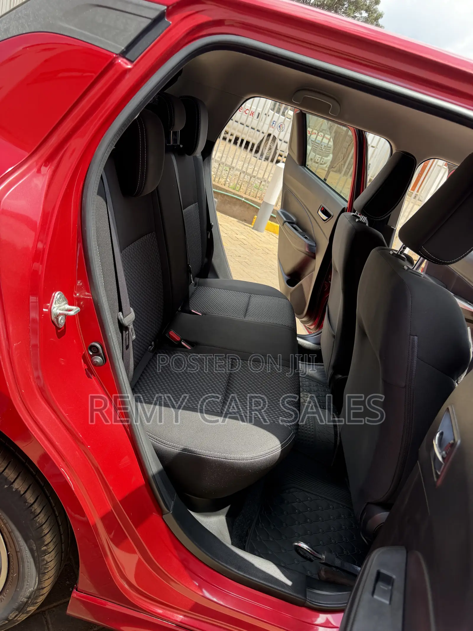 Suzuki Swift 2017 Red