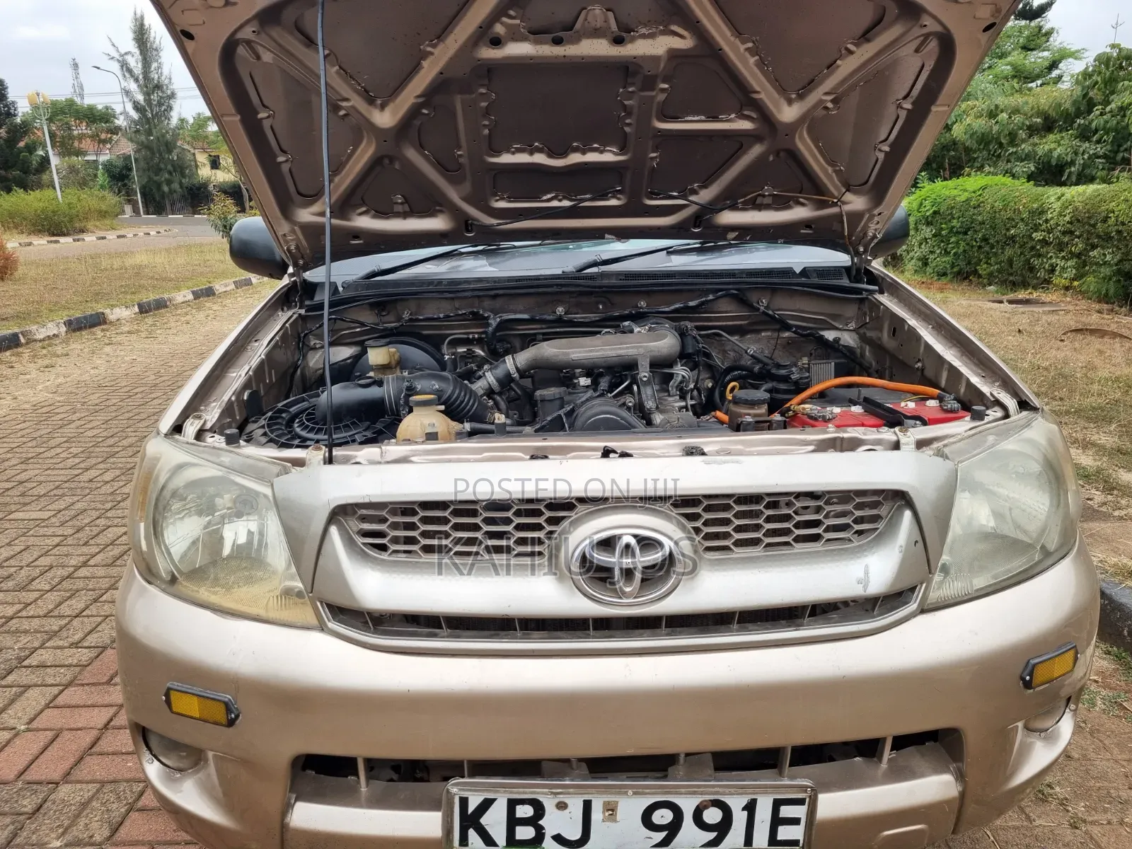 Toyota Hilux 2009 Gold
