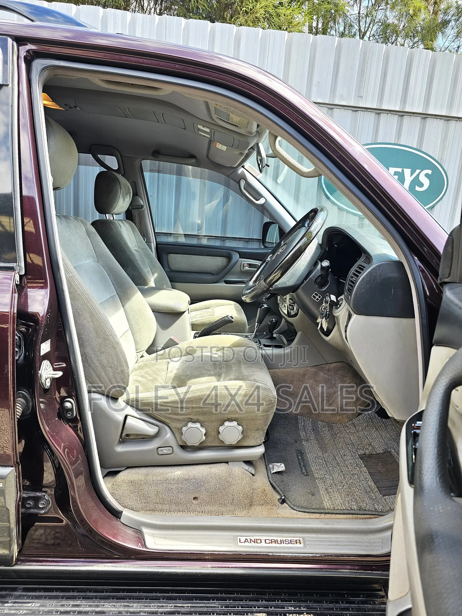 Toyota Land Cruiser 100 4.7 V8 Executive 2005 Red
