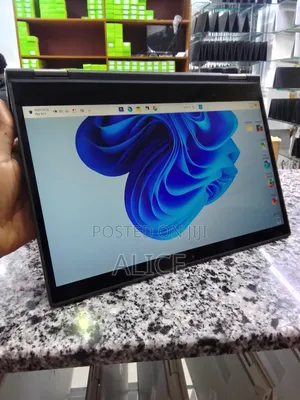 New Laptop Lenovo ThinkPad X1 Yoga 8GB Intel Core i5 SSD 256GB