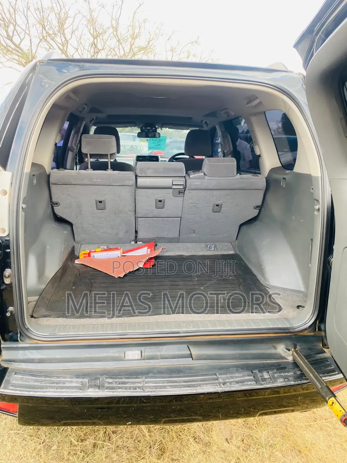 Toyota Land Cruiser Prado 2011 Black