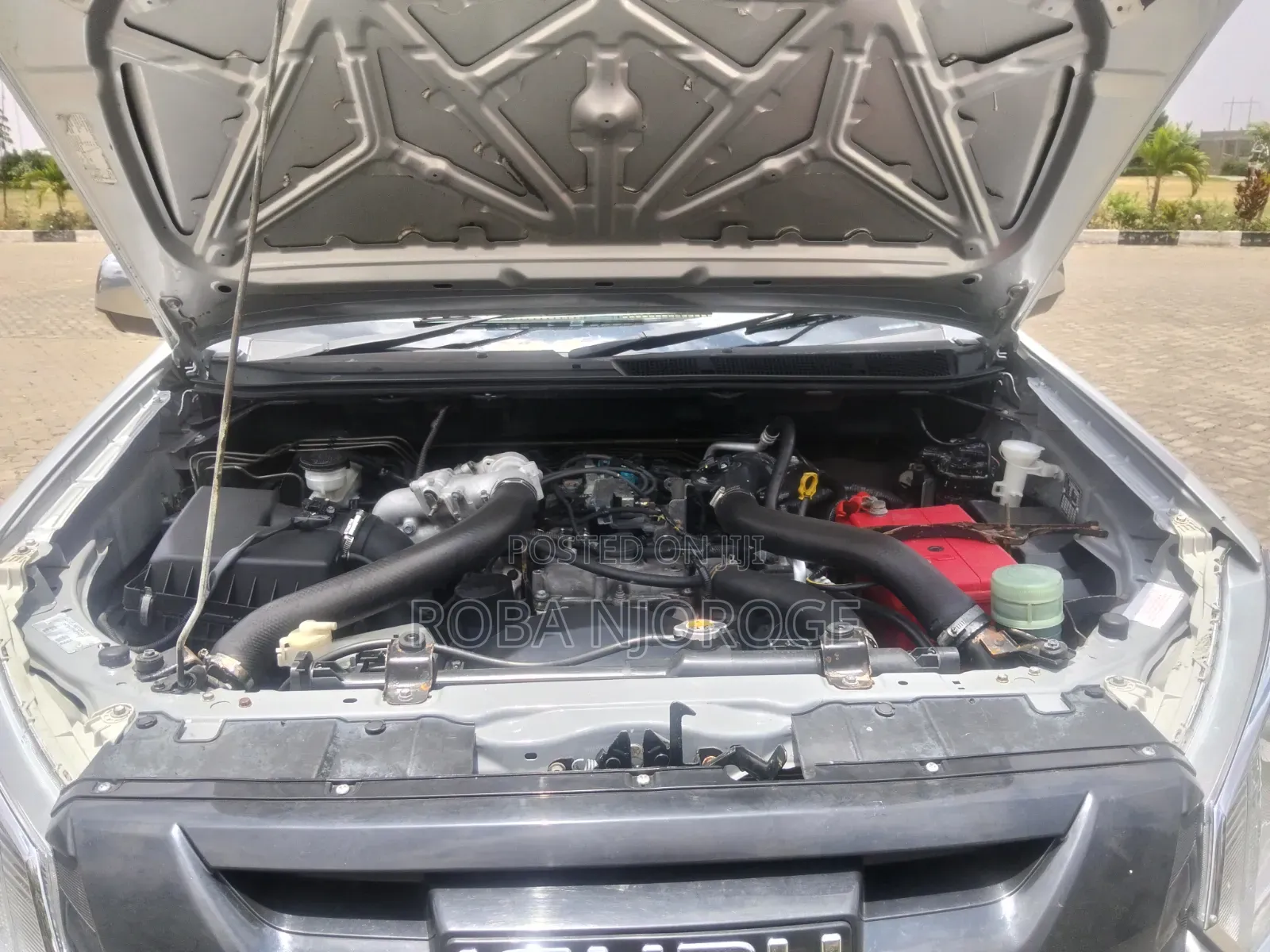 Isuzu D-MAX 2016 Silver