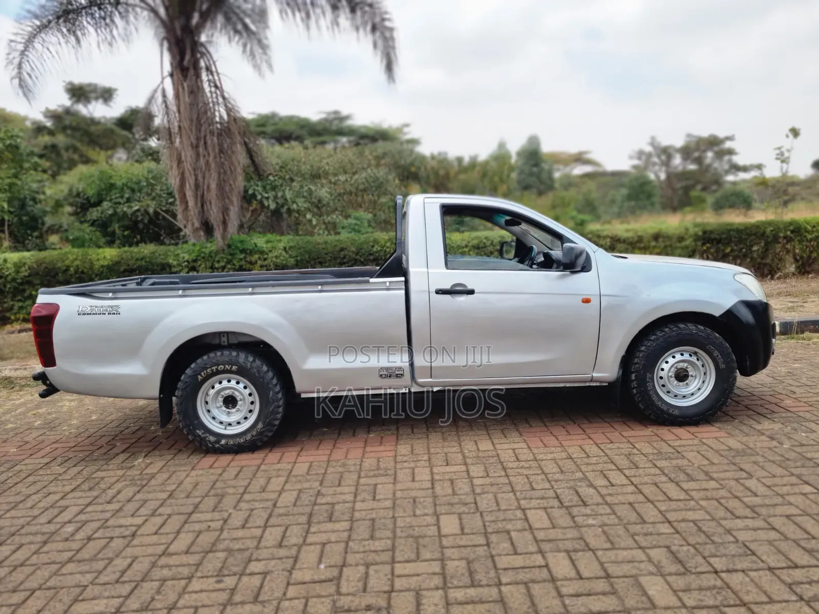 Isuzu D-MAX 2014 Silver