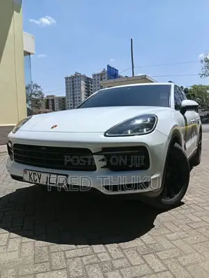 Porsche Cayenne S AWD 2019 White