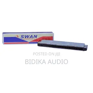Harmonica Swan 24 Hole