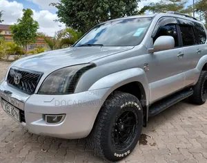 Toyota Land Cruiser Prado 2005 Silver