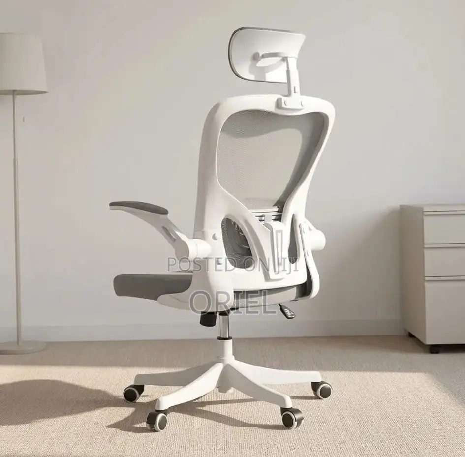 Office Chair : High Back Gray Swivel Chair