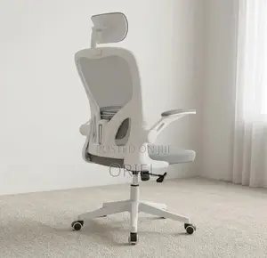 Office Chair : High Back Gray Swivel Chair