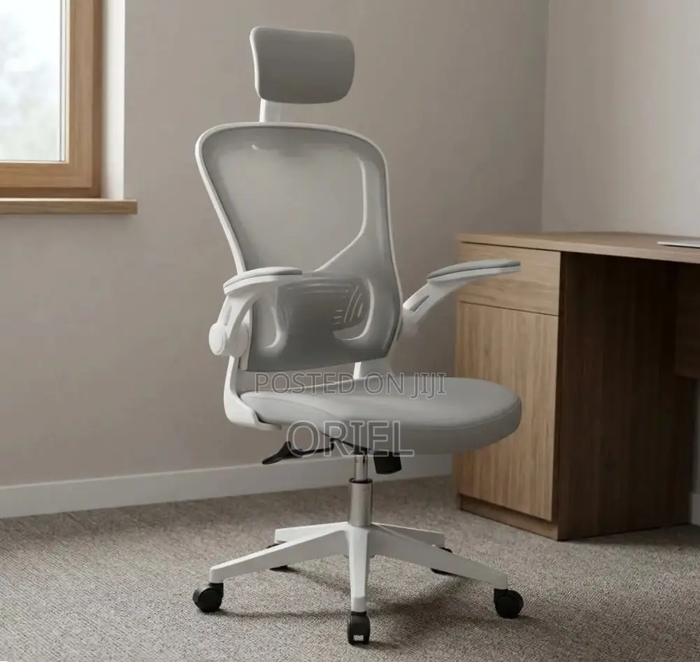 Office Chair : High Back Gray Swivel Chair