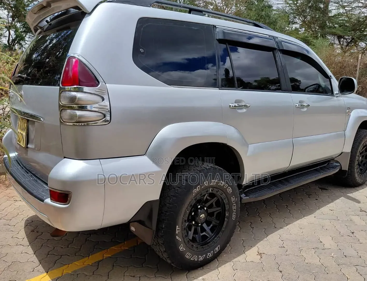Toyota Land Cruiser Prado 2005 Silver