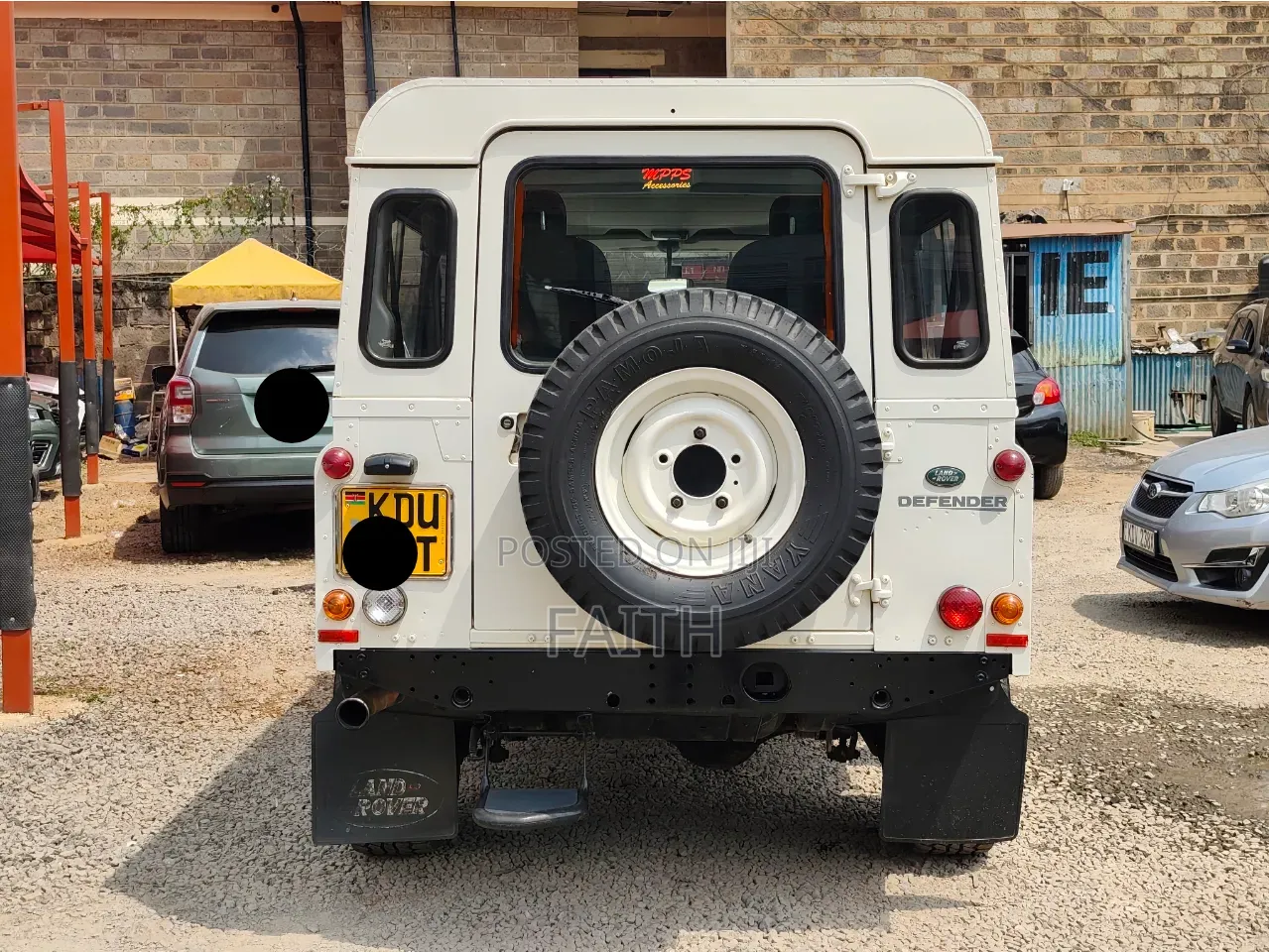 Land Rover Defender 2011 Pearl
