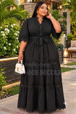 Flowy Chiara Black Maxi Dress