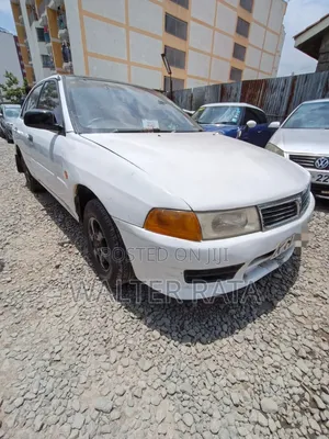 Mitsubishi Lancer 1998 White