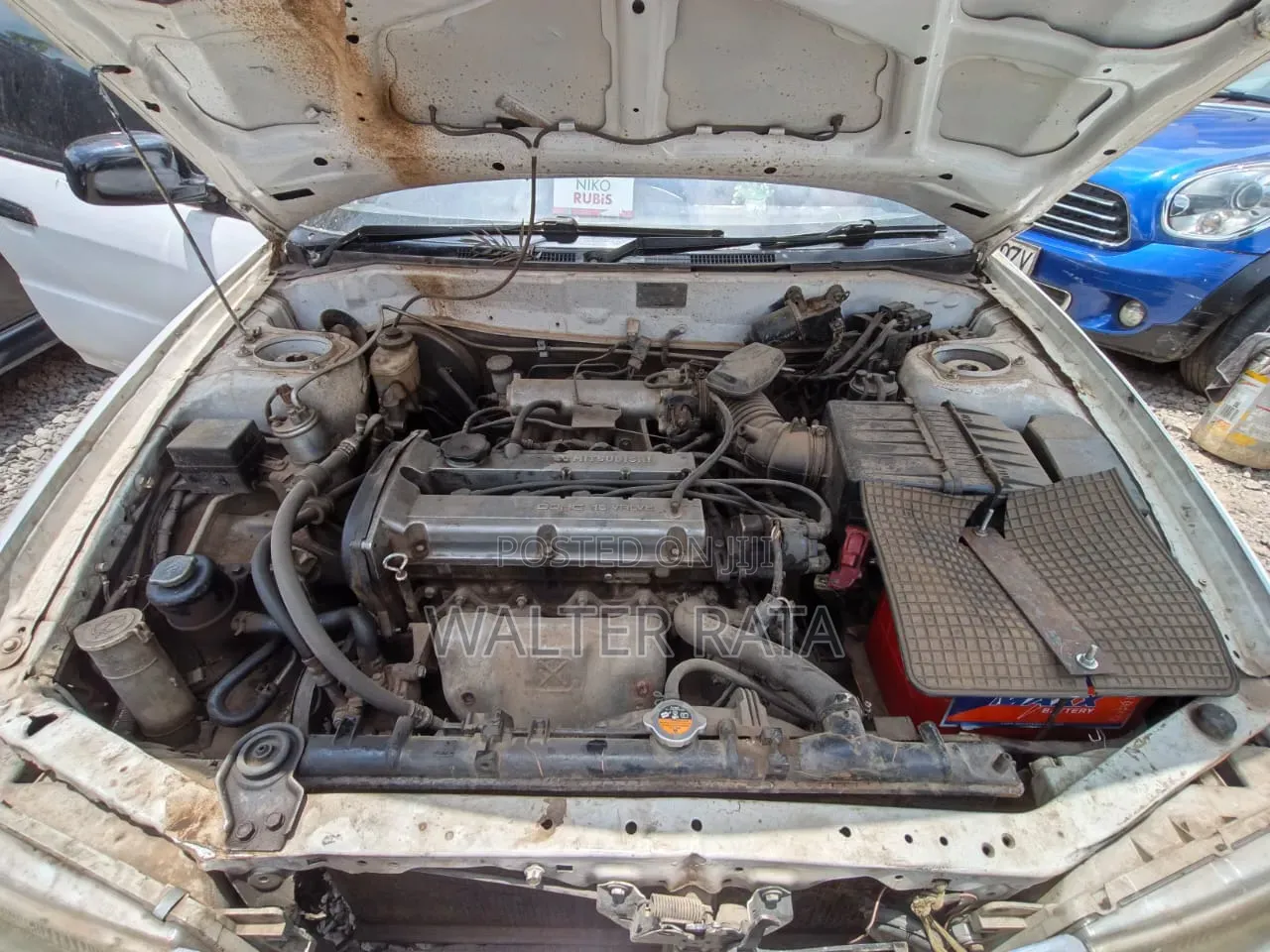 Mitsubishi Lancer 1998 White