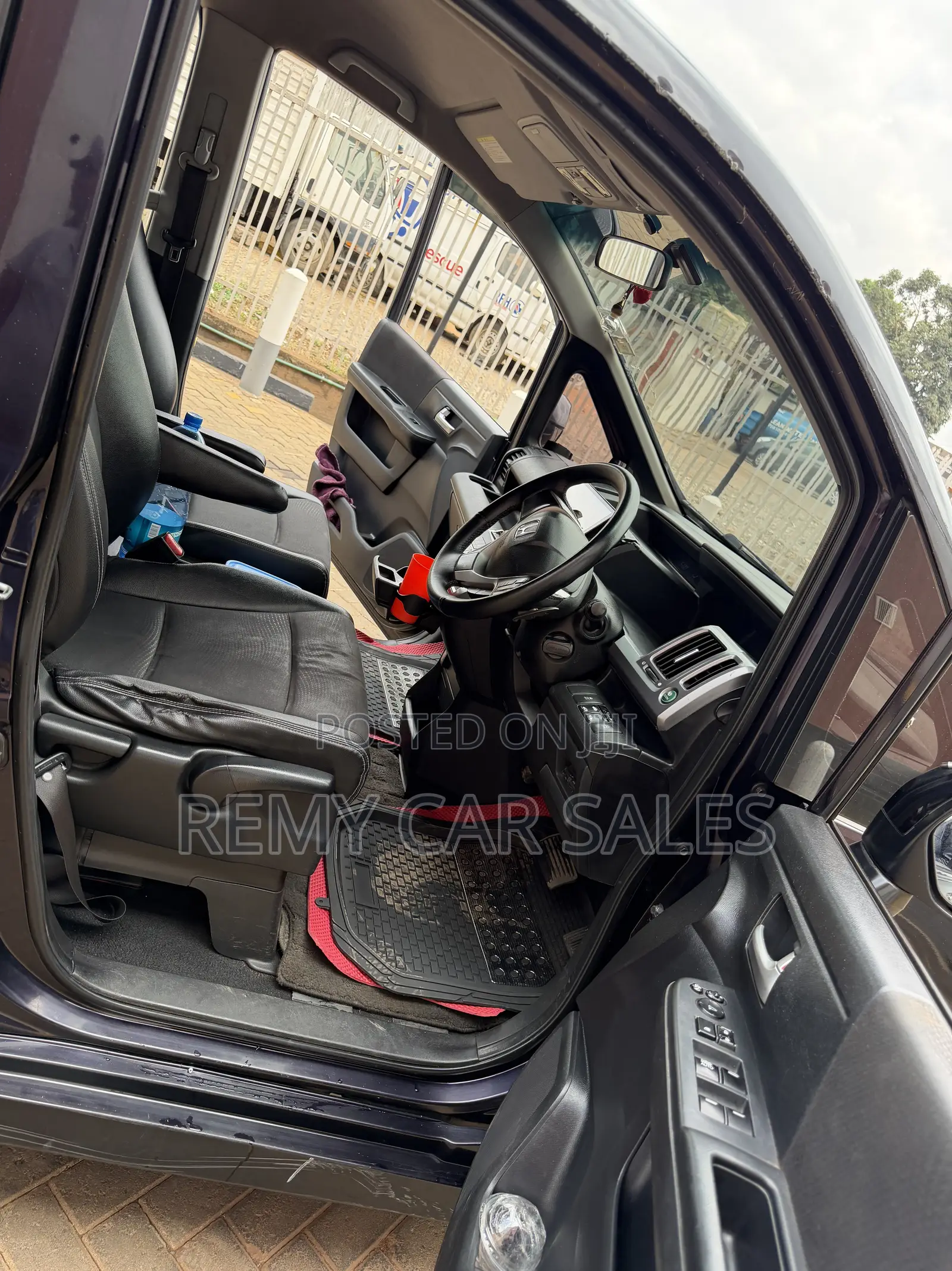 Honda Stepwgn 2014 Black