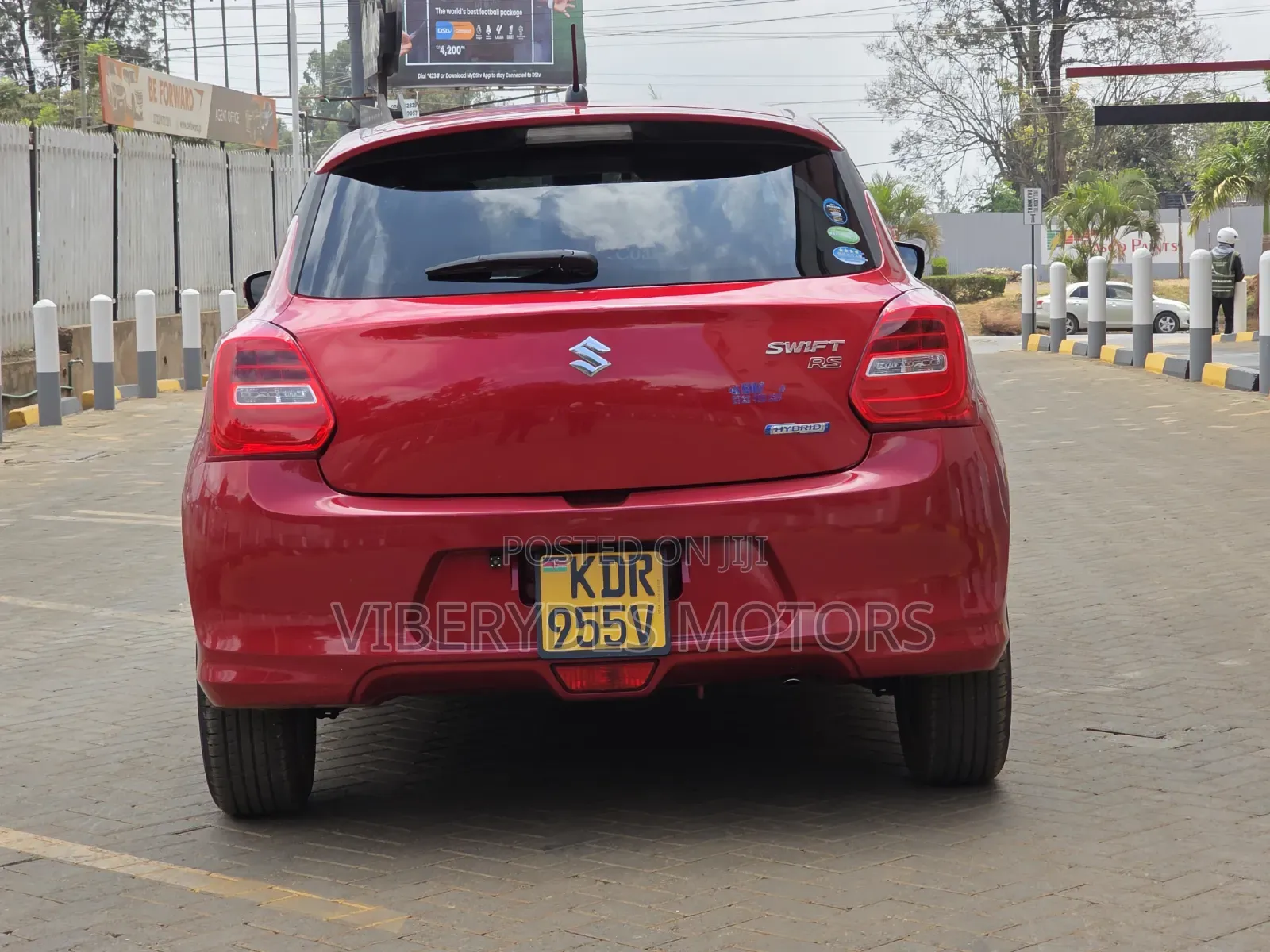 Suzuki Swift 2017 Red