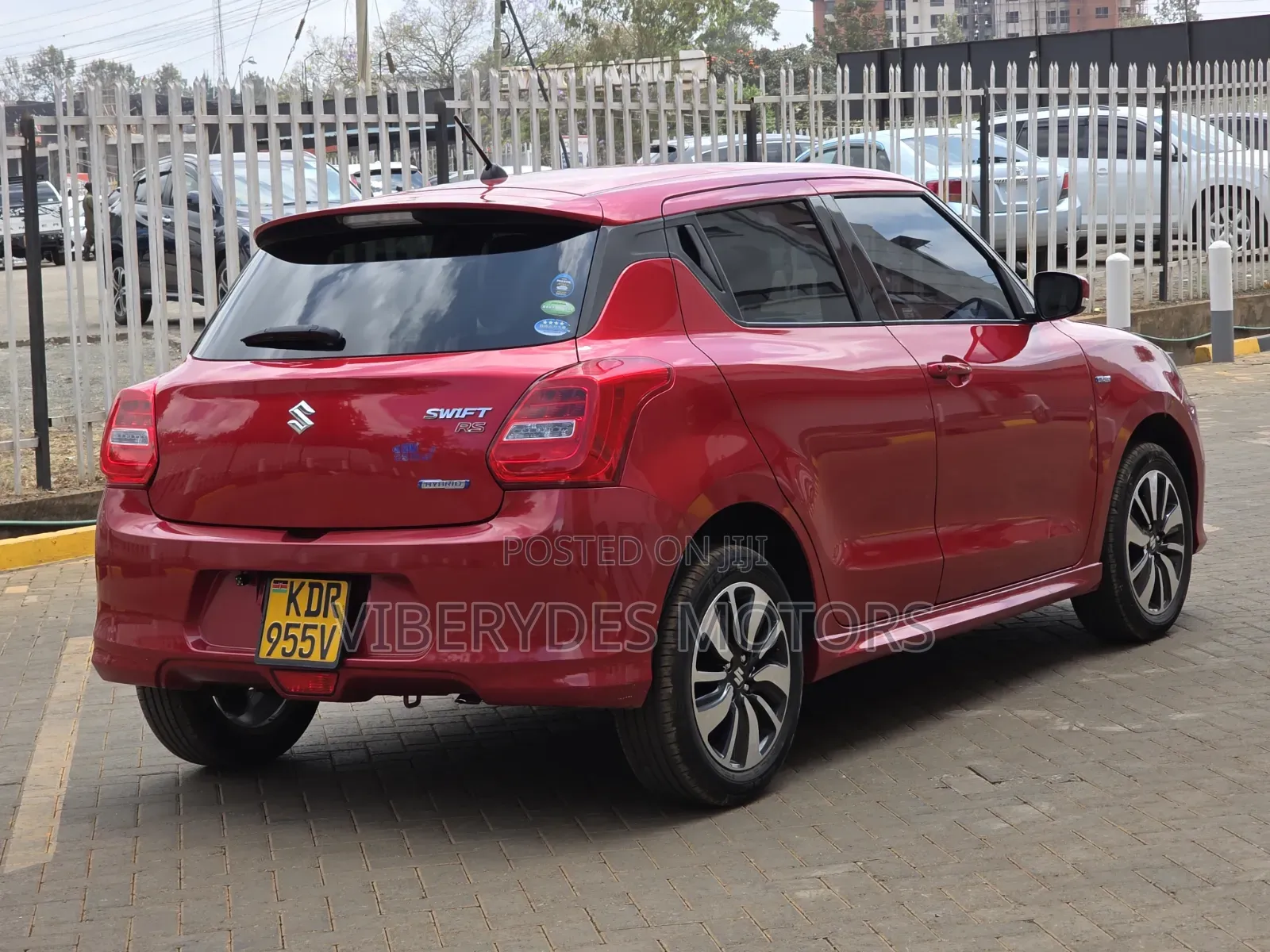 Suzuki Swift 2017 Red