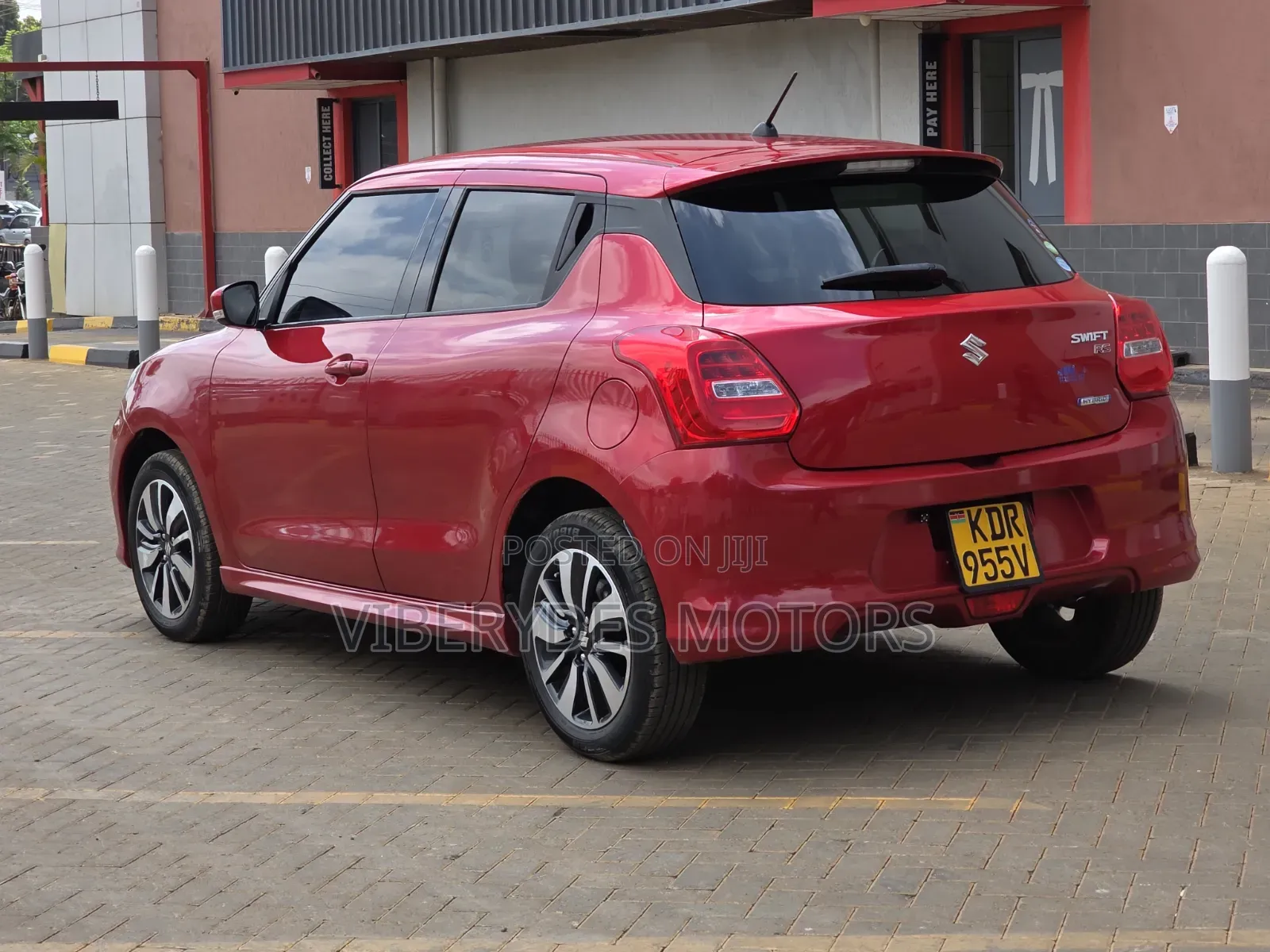 Suzuki Swift 2017 Red