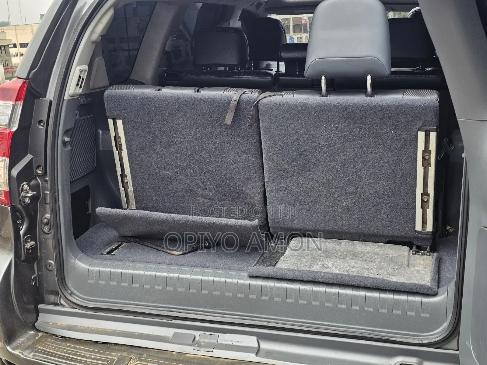 Toyota Land Cruiser Prado 2010 Gray