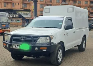 Toyota Hilux 2008 White