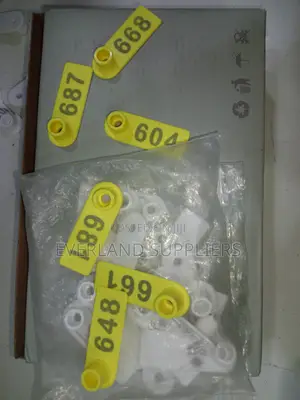 Eartags - Group-Friendly Colors