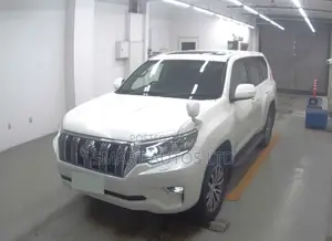 Toyota Land Cruiser Prado 2.8 2021 Pearl