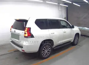 Toyota Land Cruiser Prado 2.8 2021 Pearl