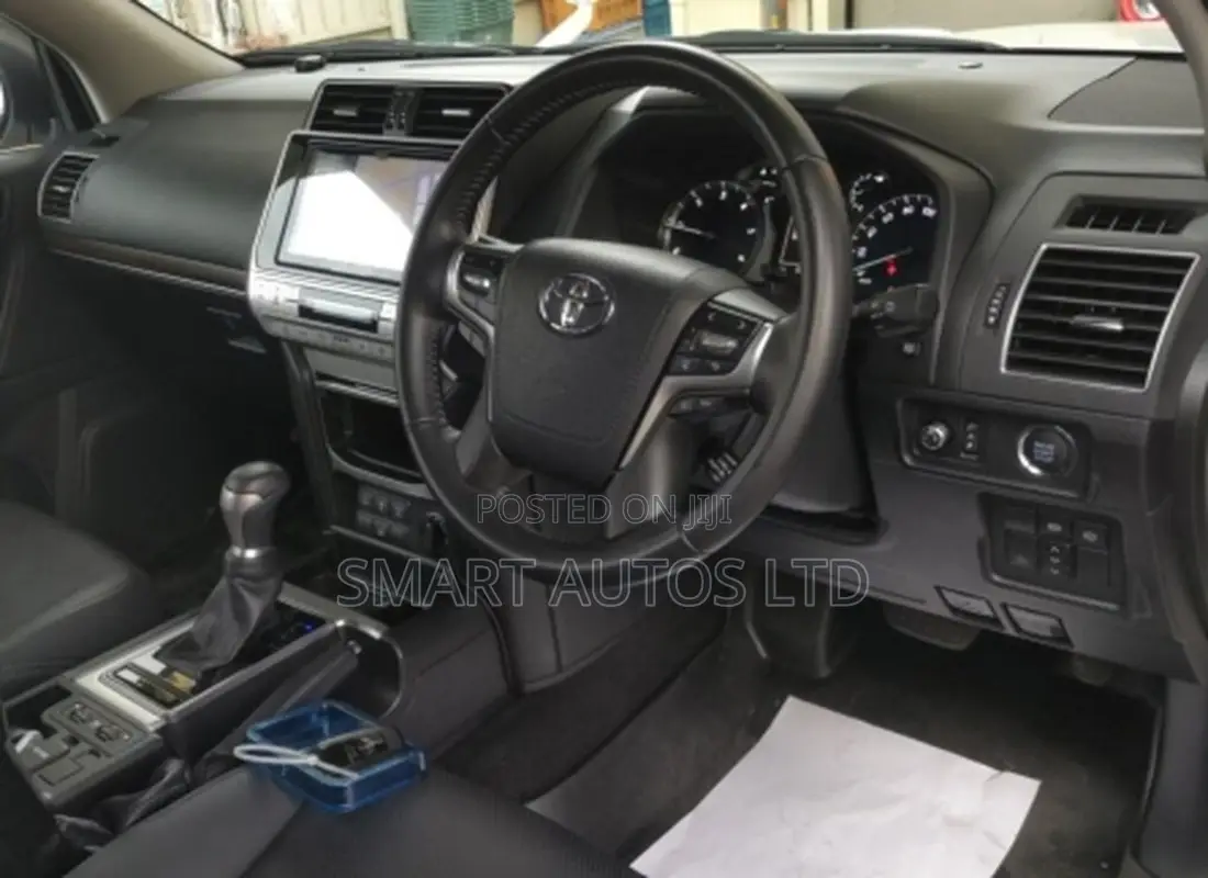Toyota Land Cruiser Prado 2.8 2021 Pearl