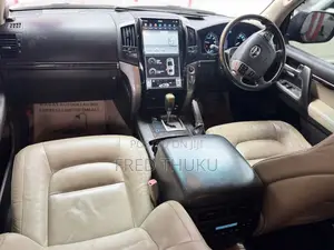 Toyota Land Cruiser 2008 Black